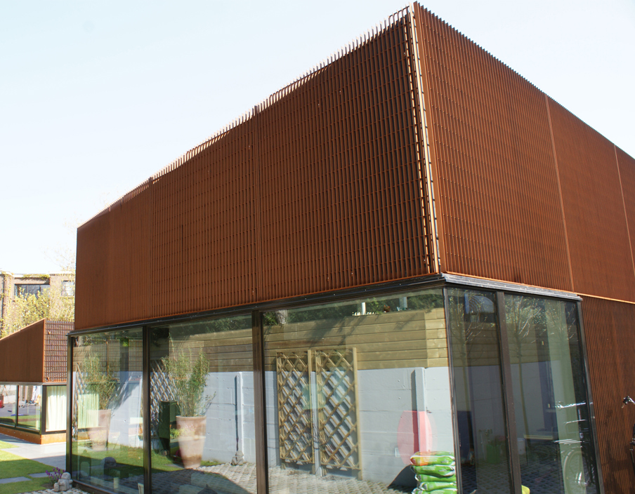 JK House Den Haag Elefant Corten Grating Facade 01