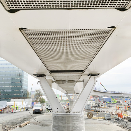 Hising Bridge CUBE Gratings Plain Ceiling 3171