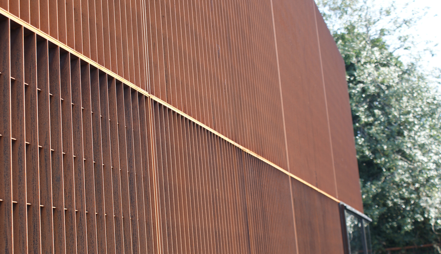 JK House Den Haag Elefant Corten Grating Facade 08