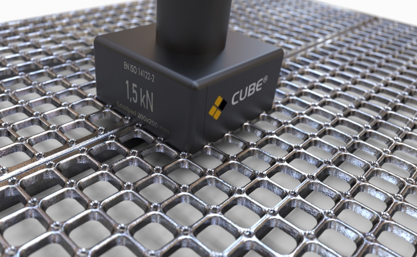 CUBE W500x2 L1500 BYG KS Lukket Top Loadpad Logo2 Closeup