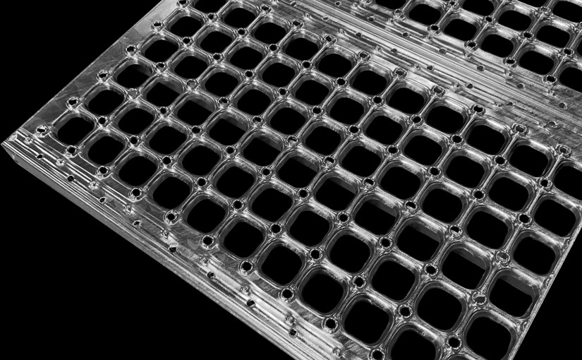 CUBE 30 mesh grating